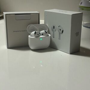 Apple AirPods Pro - White